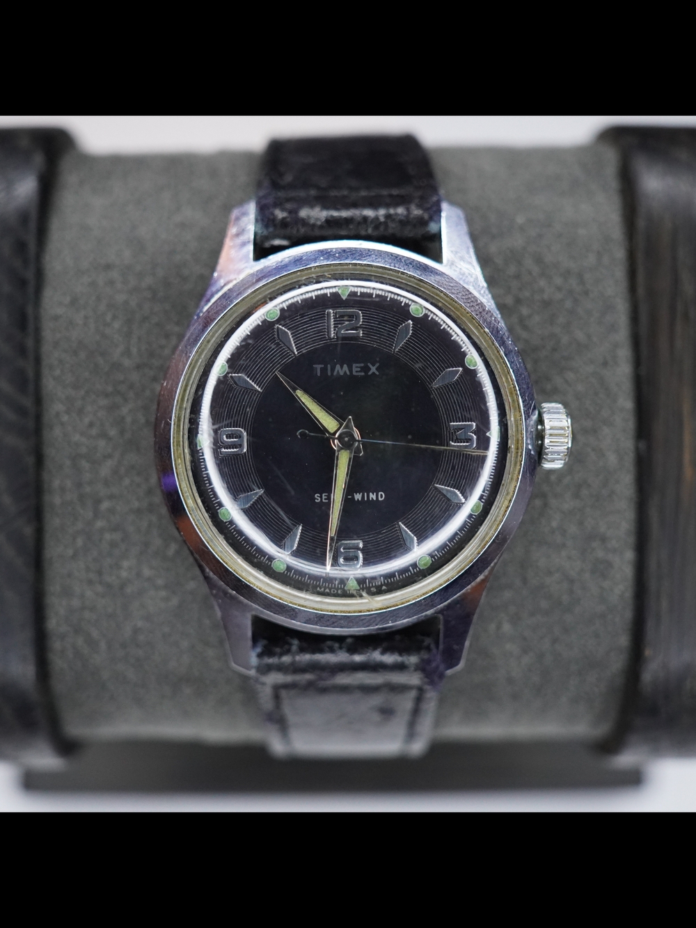 1959 Vintage Timex Automatic Self-Wind Mens Wristwatch Black Dial